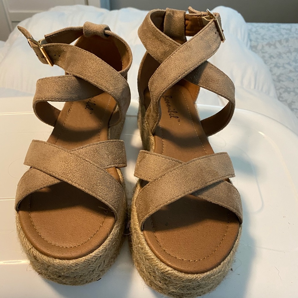 Wedges only worn once! Size 8